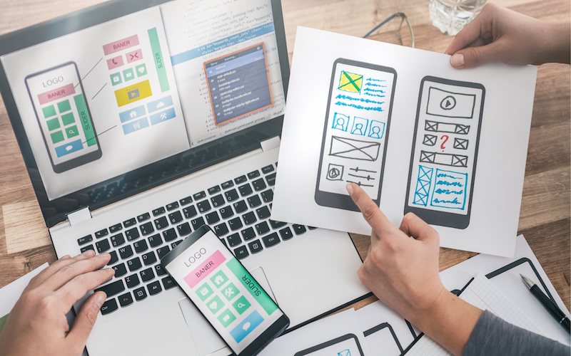 Mua website có sẵn tiện lợi nhưng tiềm ẩn rủi ro về SEO và tính phù hợp